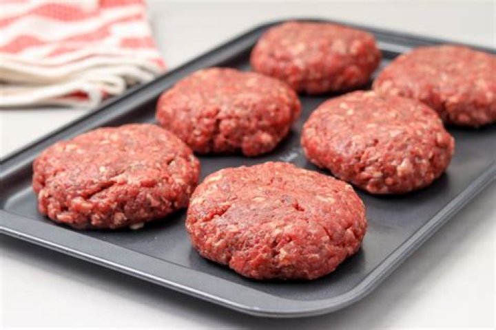 How long does it take to cook beef burgers in the oven?